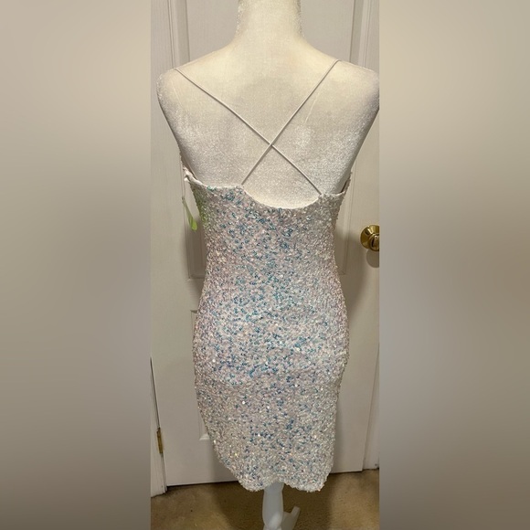 NWT / Windsor Formal Sequin Mini Dress size 9 - Picture 4 of 9